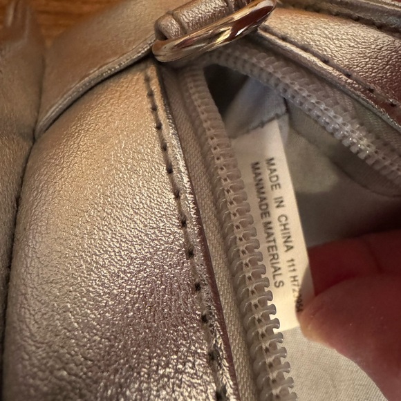 Rainbow purse 🌈 - Picture 7 of 8